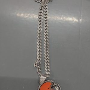Cleveland Browns(neck lace)